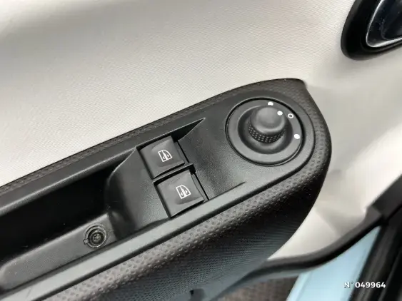 RENAULT TWINGO III - voiture d'occasion - Photo 27