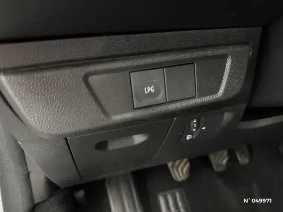 DACIA SANDERO III - voiture d'occasion - Photo 15