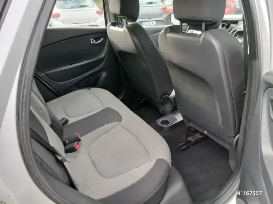 RENAULT CAPTUR - voiture d'occasion - Photo 11