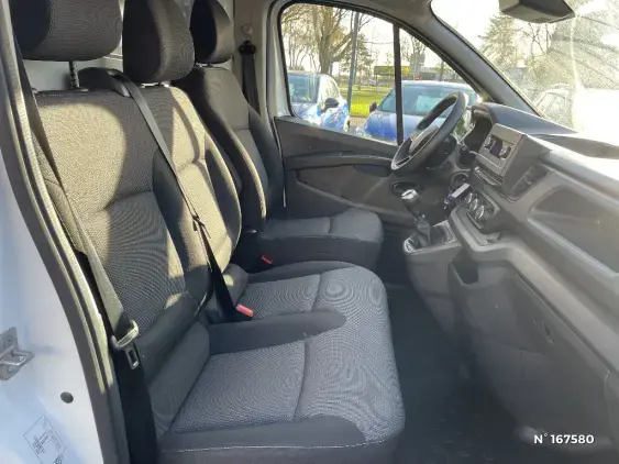 RENAULT TRAFIC FG III - voiture d'occasion - Photo 10