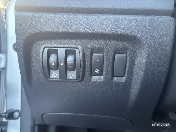 RENAULT CAPTUR - voiture d'occasion - Photo 15