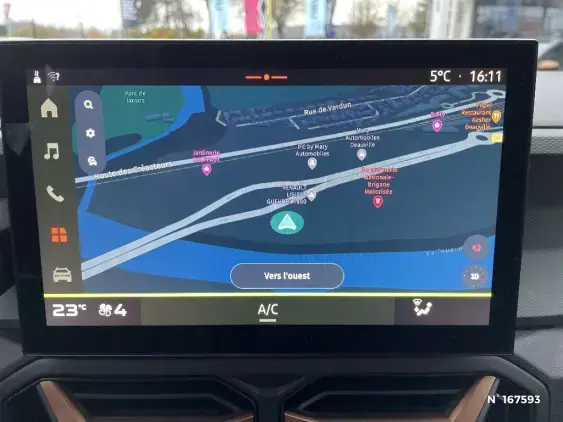 DACIA DUSTER III - voiture d'occasion - Photo 13