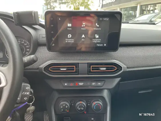 DACIA SANDERO III - voiture d'occasion - Photo 12