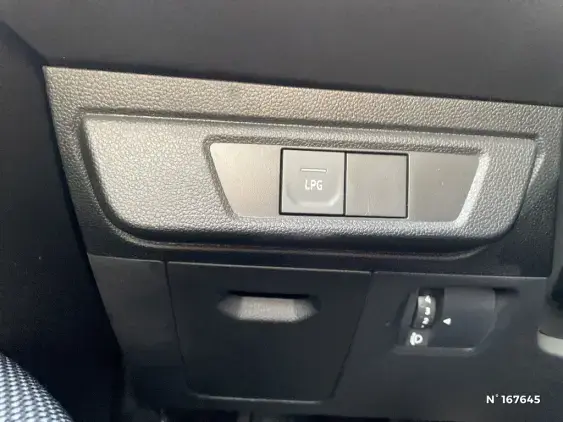 DACIA SANDERO III - voiture d'occasion - Photo 14