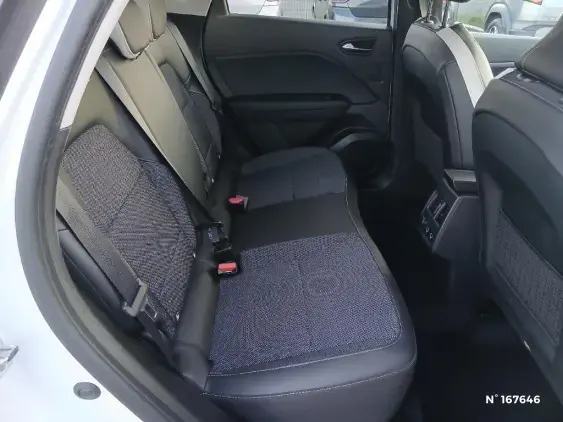 RENAULT CAPTUR II - voiture d'occasion - Photo 11