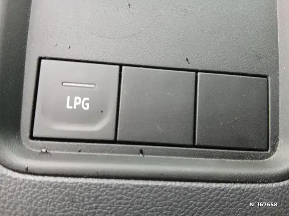 DACIA DUSTER II - voiture d'occasion - Photo 15