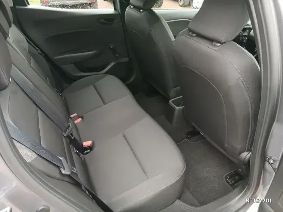 RENAULT CLIO V - voiture d'occasion - Photo 11