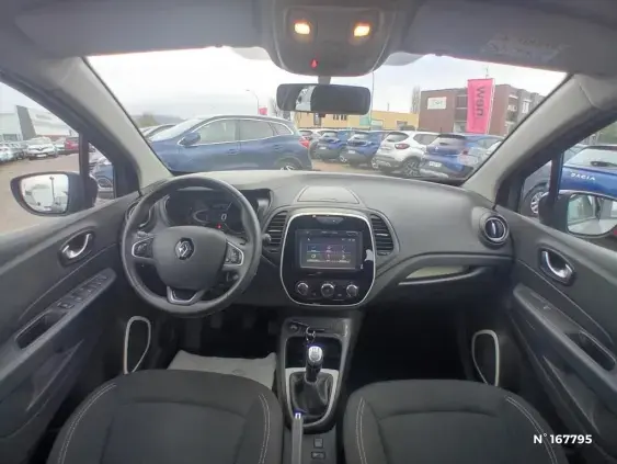 RENAULT CAPTUR - voiture d'occasion - Photo 9