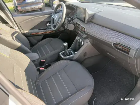 DACIA SANDERO III - voiture d'occasion - Photo 10