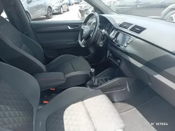 SKODA FABIA III - voiture d'occasion - Photo 10