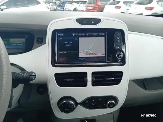 RENAULT ZOE - voiture d'occasion - Photo 13