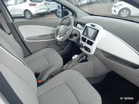 RENAULT ZOE - voiture d'occasion - Photo 10