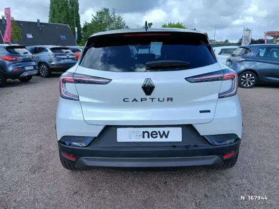 RENAULT CAPTUR II - voiture d'occasion - Photo 6