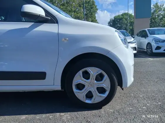 RENAULT TWINGO III - voiture d'occasion - Photo 8