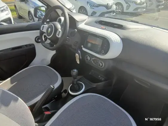 RENAULT TWINGO III - voiture d'occasion - Photo 10