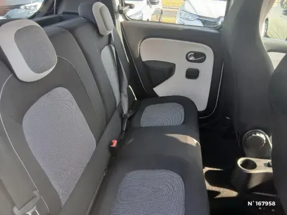 RENAULT TWINGO III - voiture d'occasion - Photo 11