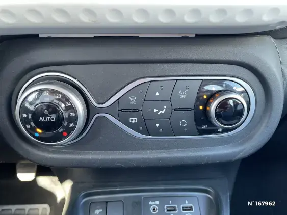 RENAULT TWINGO III - voiture d'occasion - Photo 15