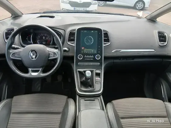 RENAULT SCENIC IV - voiture d'occasion - Photo 9