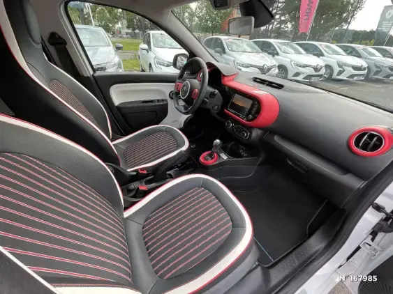RENAULT TWINGO III - voiture d'occasion - Photo 10