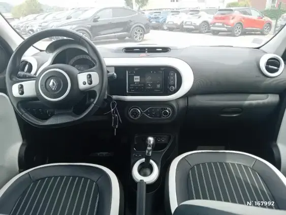RENAULT TWINGO ELECTRIQUE III - voiture d'occasion - Photo 9