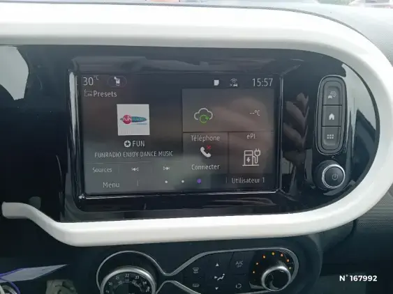 RENAULT TWINGO ELECTRIQUE III - voiture d'occasion - Photo 13