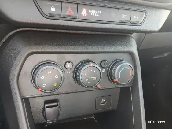 DACIA SANDERO III - voiture d'occasion - Photo 15