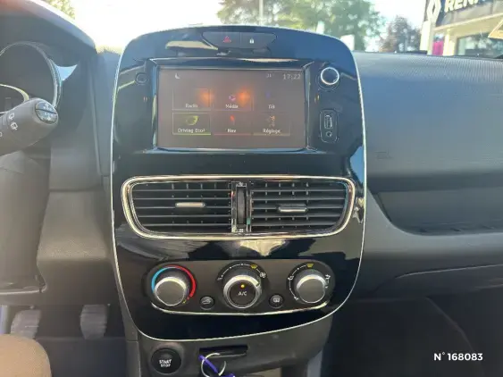 RENAULT CLIO IV - voiture d'occasion - Photo 13