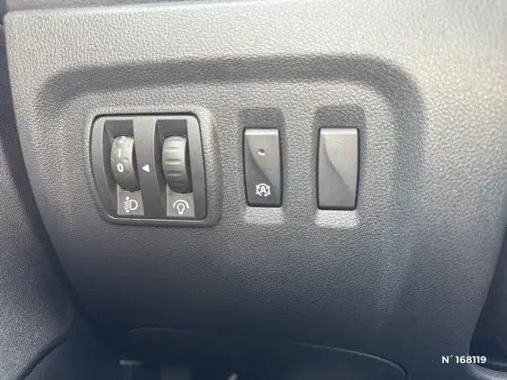 RENAULT CAPTUR - voiture d'occasion - Photo 14