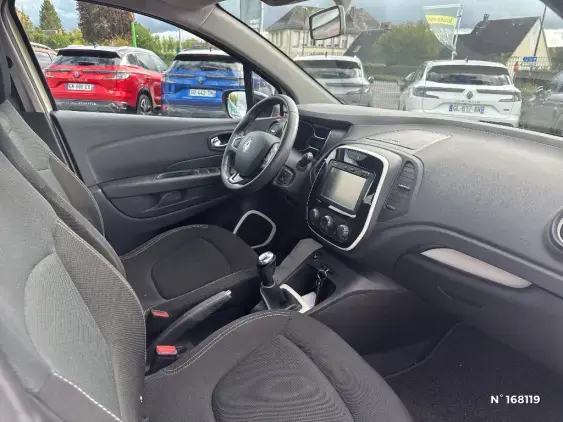 RENAULT CAPTUR - voiture d'occasion - Photo 10