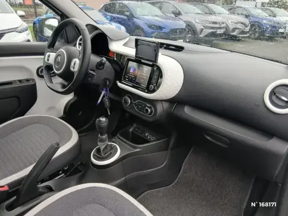 RENAULT TWINGO III - voiture d'occasion - Photo 10