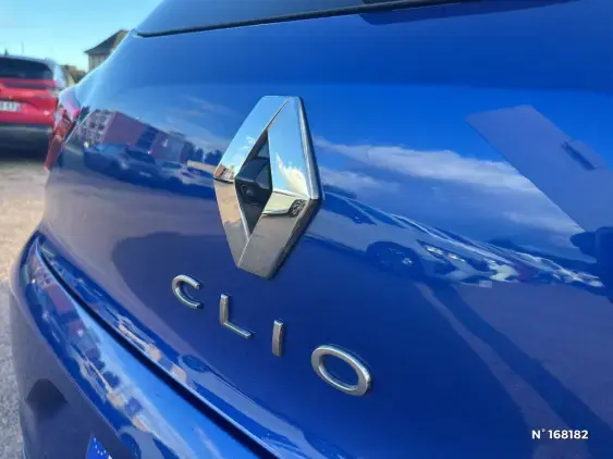 RENAULT CLIO V - voiture d'occasion - Photo 26