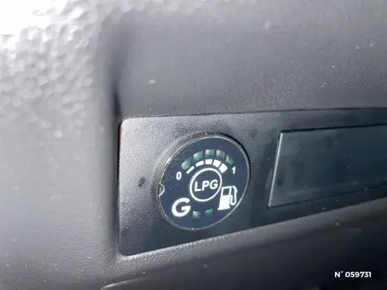 RENAULT CAPTUR II - voiture d'occasion - Photo 28