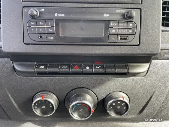 RENAULT MASTER FG III - voiture d'occasion - Photo 15