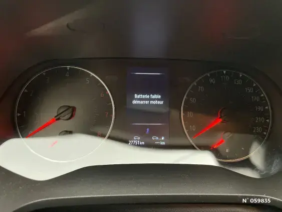 RENAULT CAPTUR II - voiture d'occasion - Photo 12