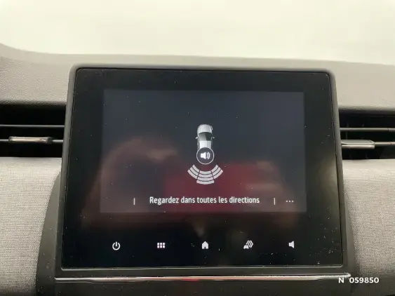 RENAULT CLIO V - voiture d'occasion - Photo 14