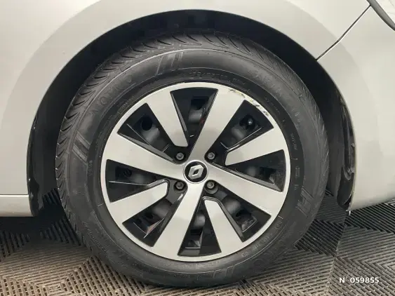 RENAULT CLIO V - voiture d'occasion - Photo 8