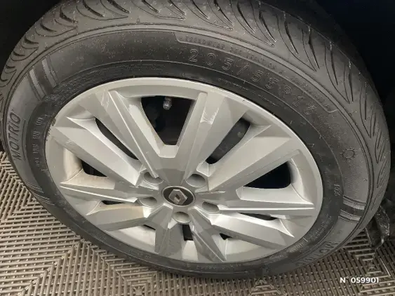 RENAULT MEGANE IV - voiture d'occasion - Photo 25