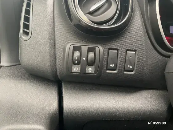 NISSAN NV300 - voiture d'occasion - Photo 11