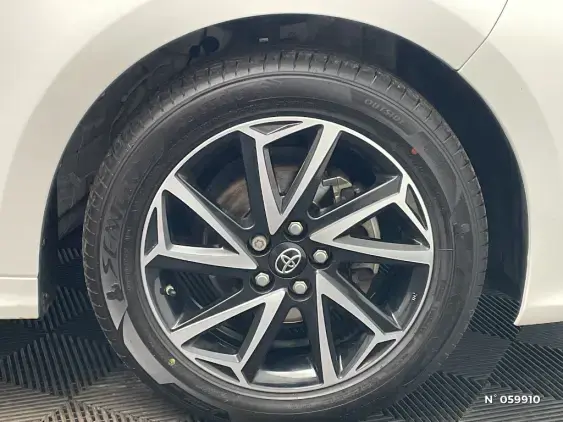 TOYOTA YARIS IV - voiture d'occasion - Photo 8