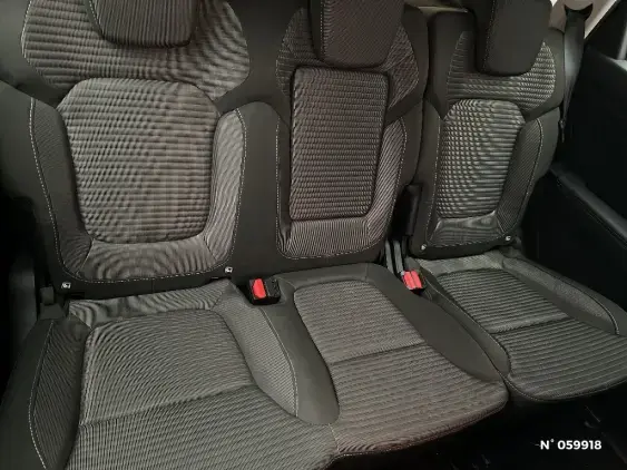 RENAULT SCENIC IV - voiture d'occasion - Photo 11