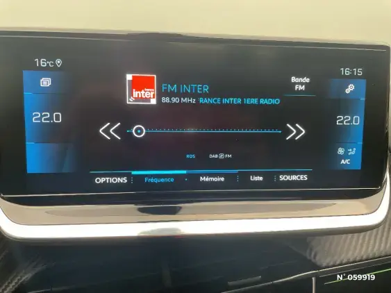 PEUGEOT 208 BUSINESS R II - voiture d'occasion - Photo 13