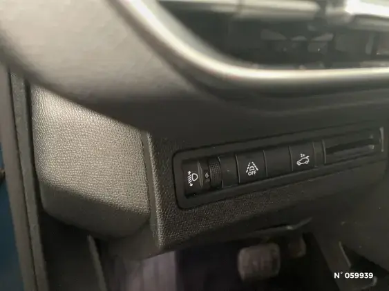 PEUGEOT 3008 II - voiture d'occasion - Photo 15