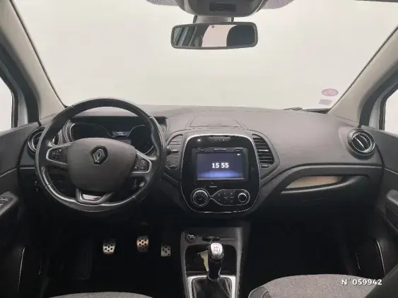 RENAULT CAPTUR - voiture d'occasion - Photo 9
