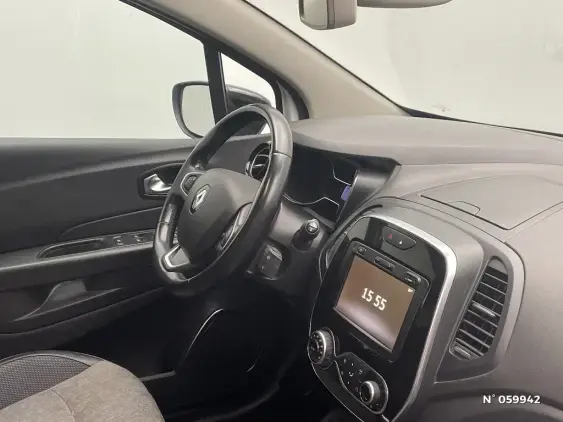 RENAULT CAPTUR - voiture d'occasion - Photo 10