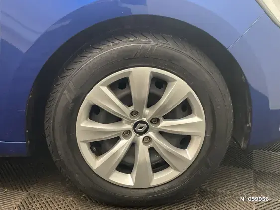 RENAULT CLIO V - voiture d'occasion - Photo 8