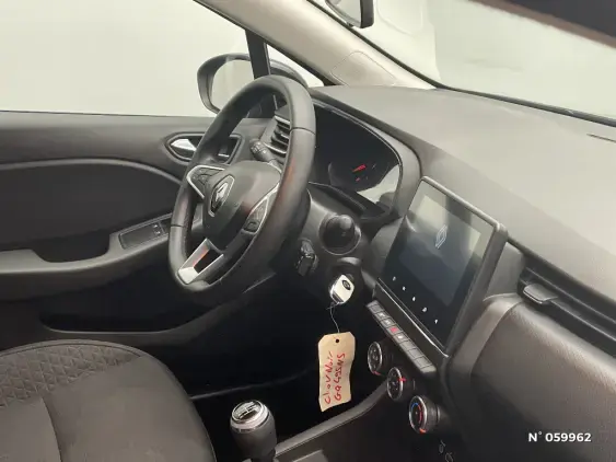 RENAULT CLIO V - voiture d'occasion - Photo 10