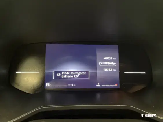 RENAULT CLIO V - voiture d'occasion - Photo 12