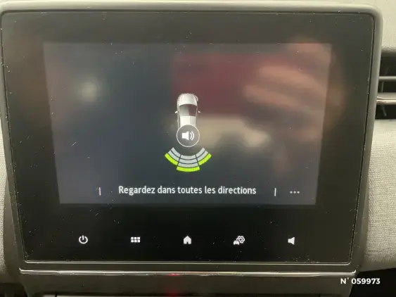 RENAULT CLIO V - voiture d'occasion - Photo 14