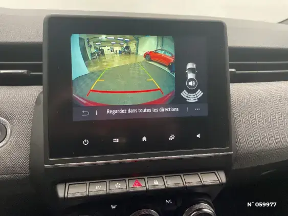 RENAULT CLIO V - voiture d'occasion - Photo 14