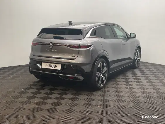 RENAULT MEGANE V - voiture d'occasion - Photo 4